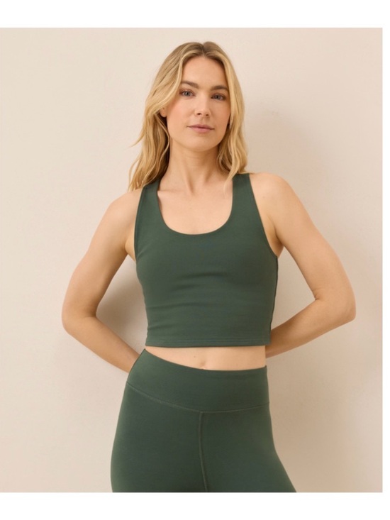 Pact Organic Other - Seamless Scoop Sports Bra Crop Top & leggings in Forest Green